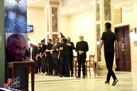 ـوافد نجوم الفن على عزاء الفنان عبد الرحمن أبو زهرة ـوافد نجوم الفن على عزاء الفنان عبد الرحمن أبو زهرة