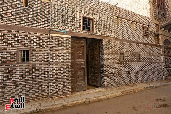 زخارف إسلامية أصيلة تزين أرجاء المنزل الأثري زخارف إسلامية أصيلة تزين أرجاء المنزل الأثري