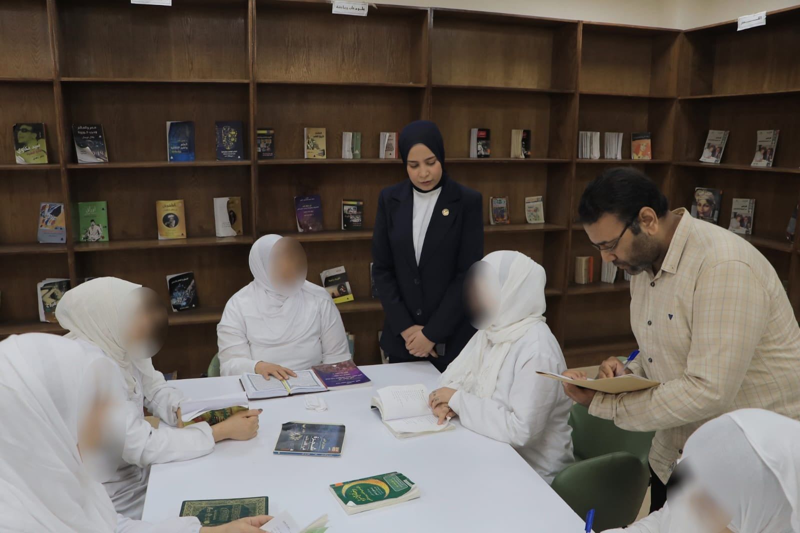 النيابة العامة تُجري تفتيشًا لمركز إصلاح 4 النيابة العامة تُجري تفتيشًا لمركز إصلاح 4