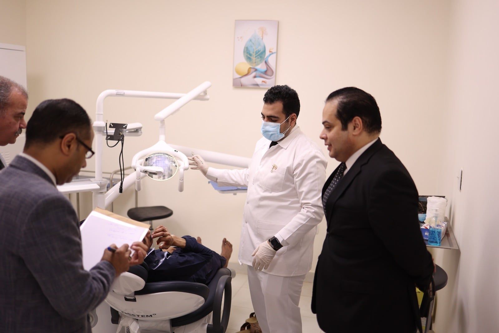 النيابة العامة تُجري تفتيشًا لمركز إصلاح 8 النيابة العامة تُجري تفتيشًا لمركز إصلاح 8