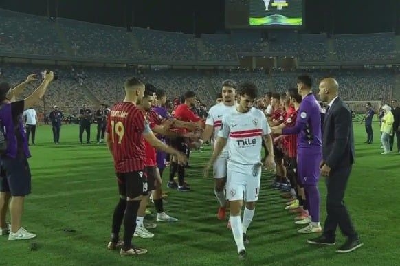ممر شرفي لفريق الزمالك ممر شرفي لفريق الزمالك
