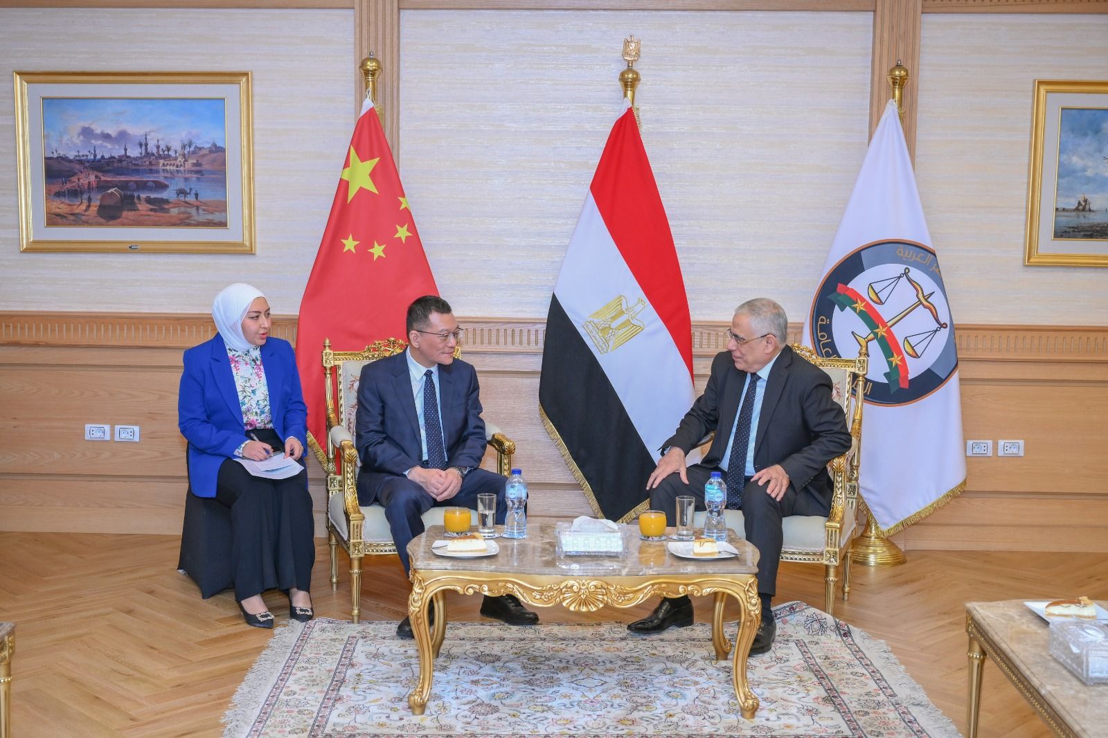 النائب العام يستقبل النائب العام لمدينة جوانزو الصينية النائب العام يستقبل النائب العام لمدينة جوانزو الصينية