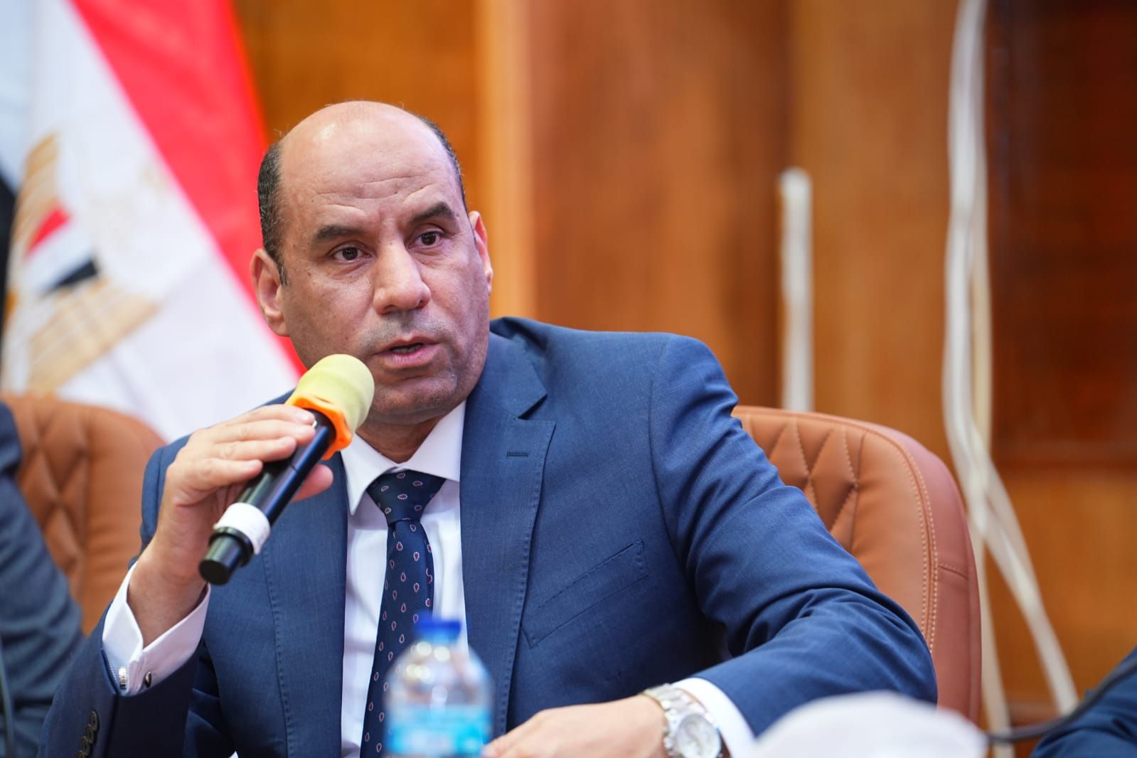 وزير العمل حسن الرداد وزير العمل حسن الرداد