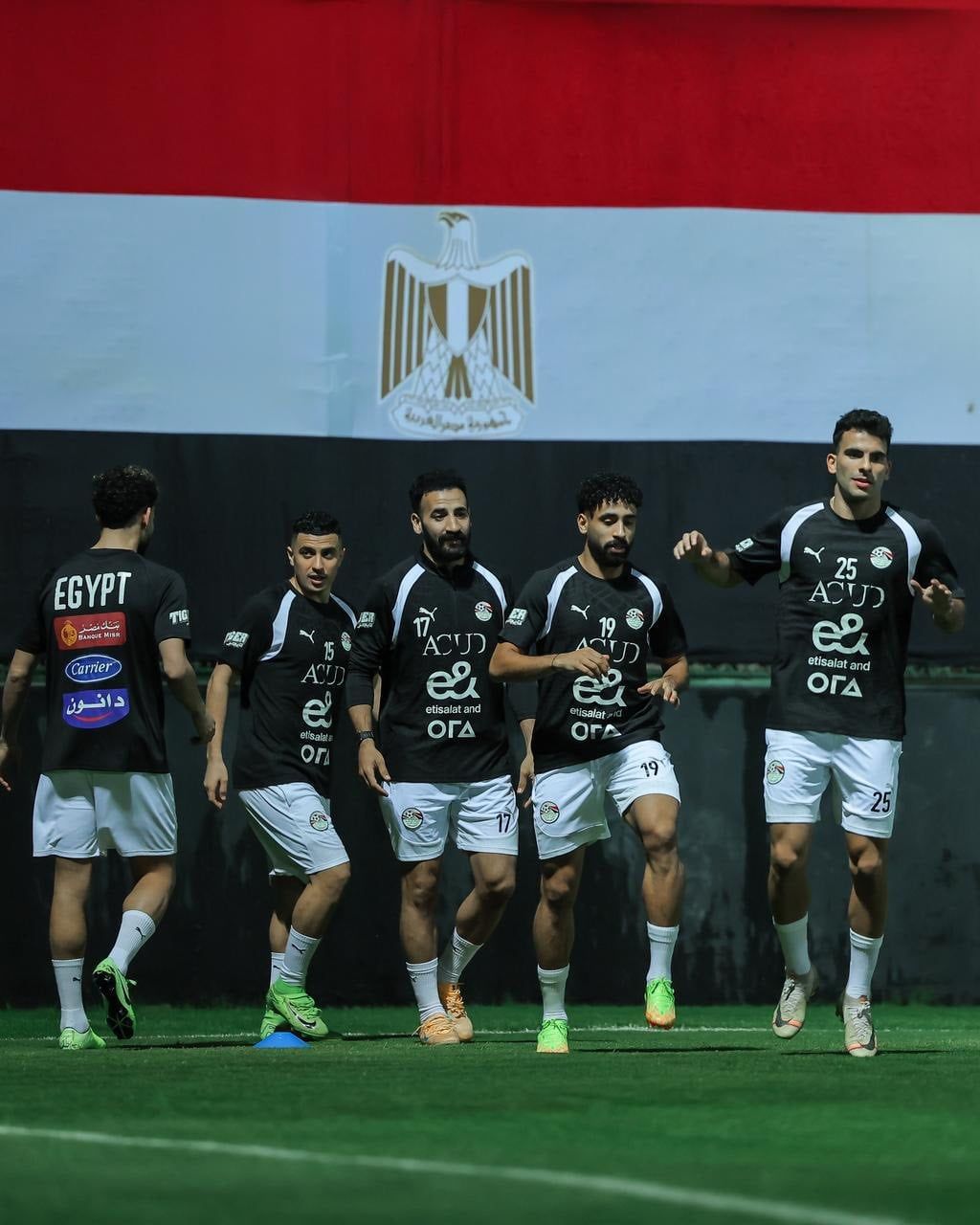 تدريب منتخب مصر (7) تدريب منتخب مصر (7)