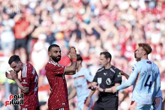 محمد صلاح يودع الجماهير محمد صلاح يودع الجماهير