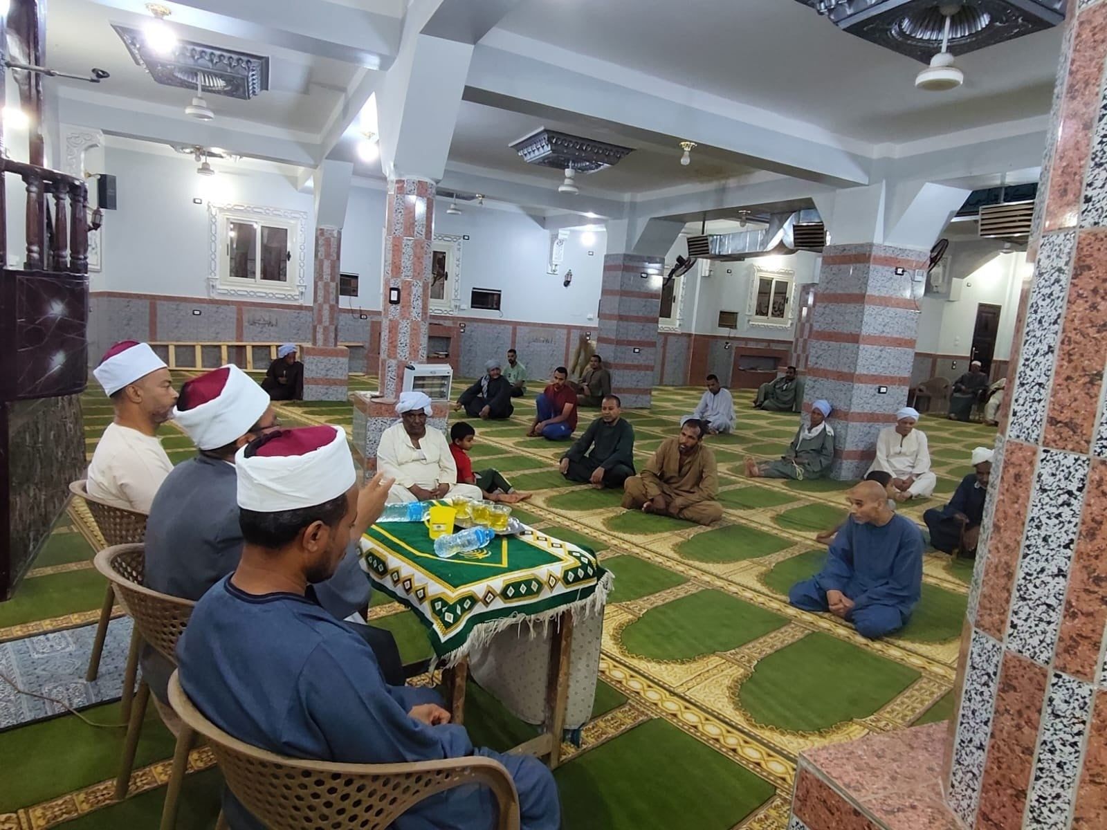 ندوة علمية كبرى بعنوان الحج جهاد بمسجد الوحدة بنجع العشي ندوة علمية كبرى بعنوان الحج جهاد بمسجد الوحدة بنجع العشي