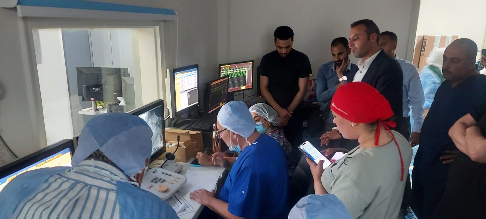 نجاح تركيب 4 صمامات رئوية متطورة للأطفال بالقسطرة التداخلية داخل مستشفى أبو الريش نجاح تركيب 4 صمامات رئوية متطورة للأطفال بالقسطرة التداخلية داخل مستشفى أبو الريش