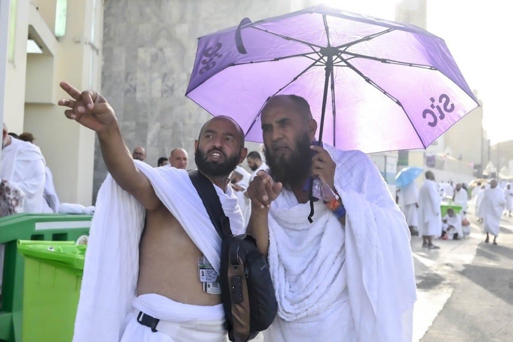 حجاج بيت الله الحرام (9) حجاج بيت الله الحرام (9)