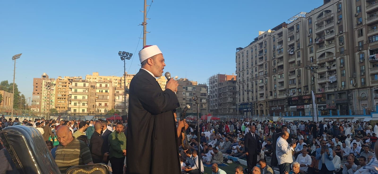 وكيل وزارة الأوقاف بأسيوط يلقي خطبة عيد الأضحي وكيل وزارة الأوقاف بأسيوط يلقي خطبة عيد الأضحي