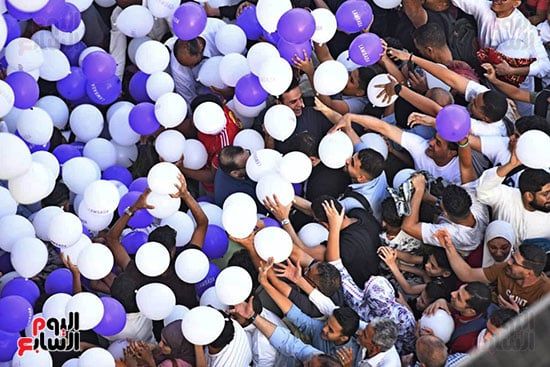 فرحة العيد بعد الصلاة في مسجد الصديق فرحة العيد بعد الصلاة في مسجد الصديق