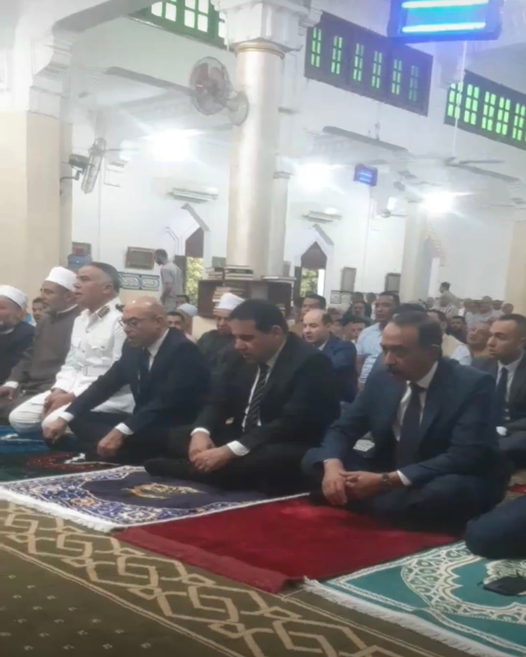 محافظ سوهاج ومدير الامن أديا صلاة عيد الأضحى المبارك بمسجد الشرطة بمدينة ناصر محافظ سوهاج ومدير الامن أديا صلاة عيد الأضحى المبارك بمسجد الشرطة بمدينة ناصر