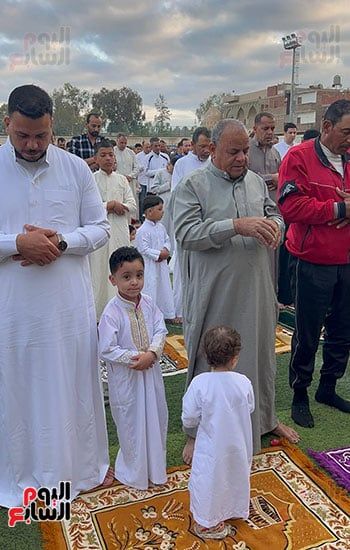 مشاركة-الأطفال-في-صلاة-عيد-الاضحي مشاركة-الأطفال-في-صلاة-عيد-الاضحي