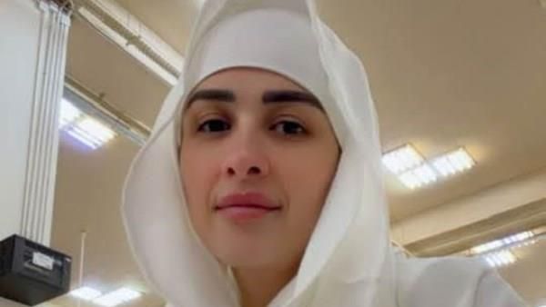 ياسمين عبد العزيز ياسمين عبد العزيز