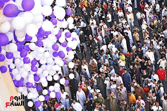 بالالين وهدايا واجمل اجواء عيد بالالين وهدايا واجمل اجواء عيد