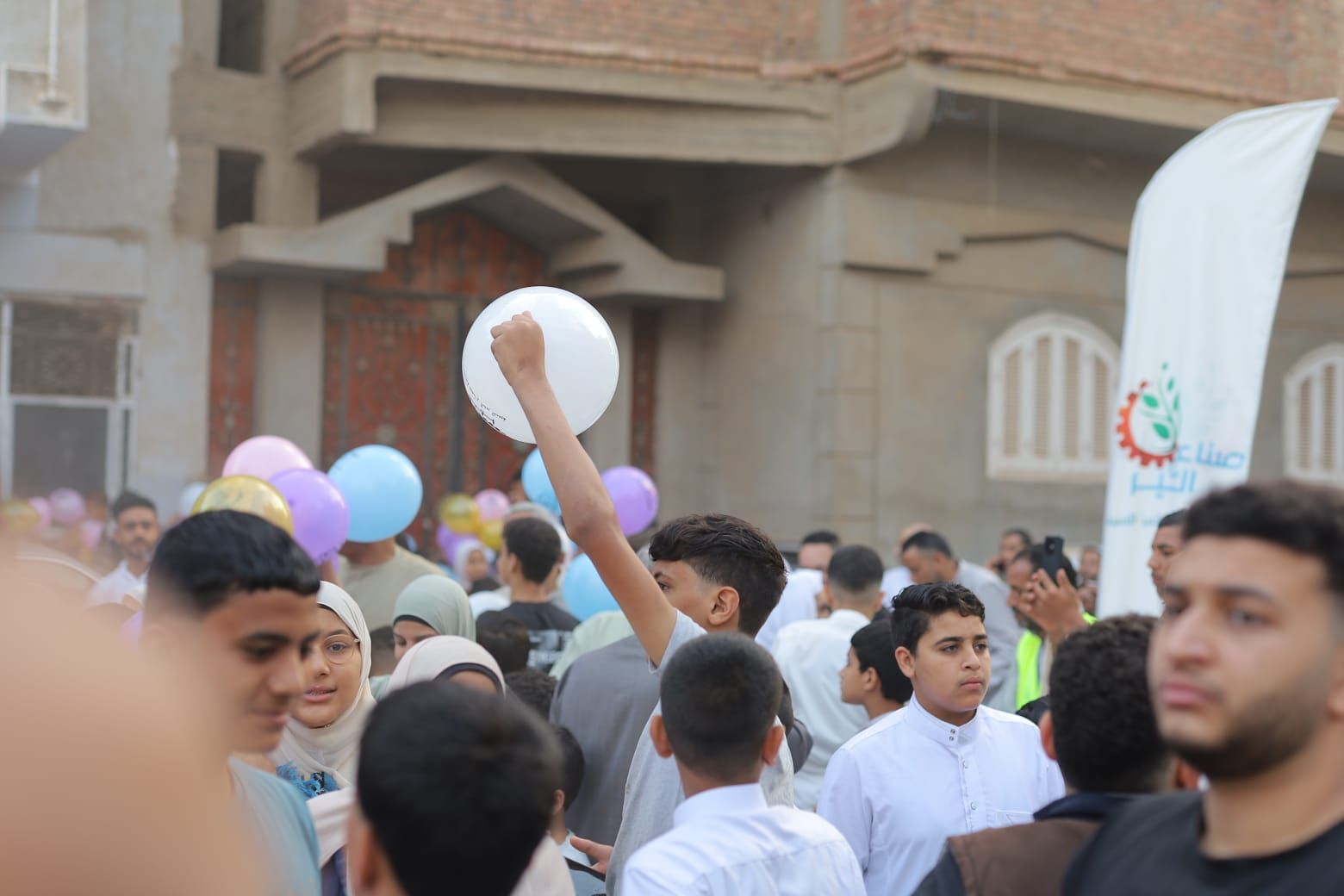 صناع الخير تنظم احتفالية بمناسبة عيد الأضحى المبارك (7) صناع الخير تنظم احتفالية بمناسبة عيد الأضحى المبارك (7)