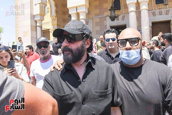 جنازة والدة أحمد حلمي جنازة والدة أحمد حلمي