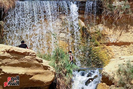 العيد بين احضان الطبيعة العيد بين احضان الطبيعة