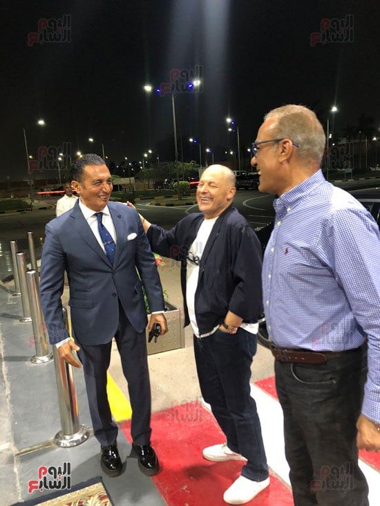 وصول بعثه المنتخب (5)