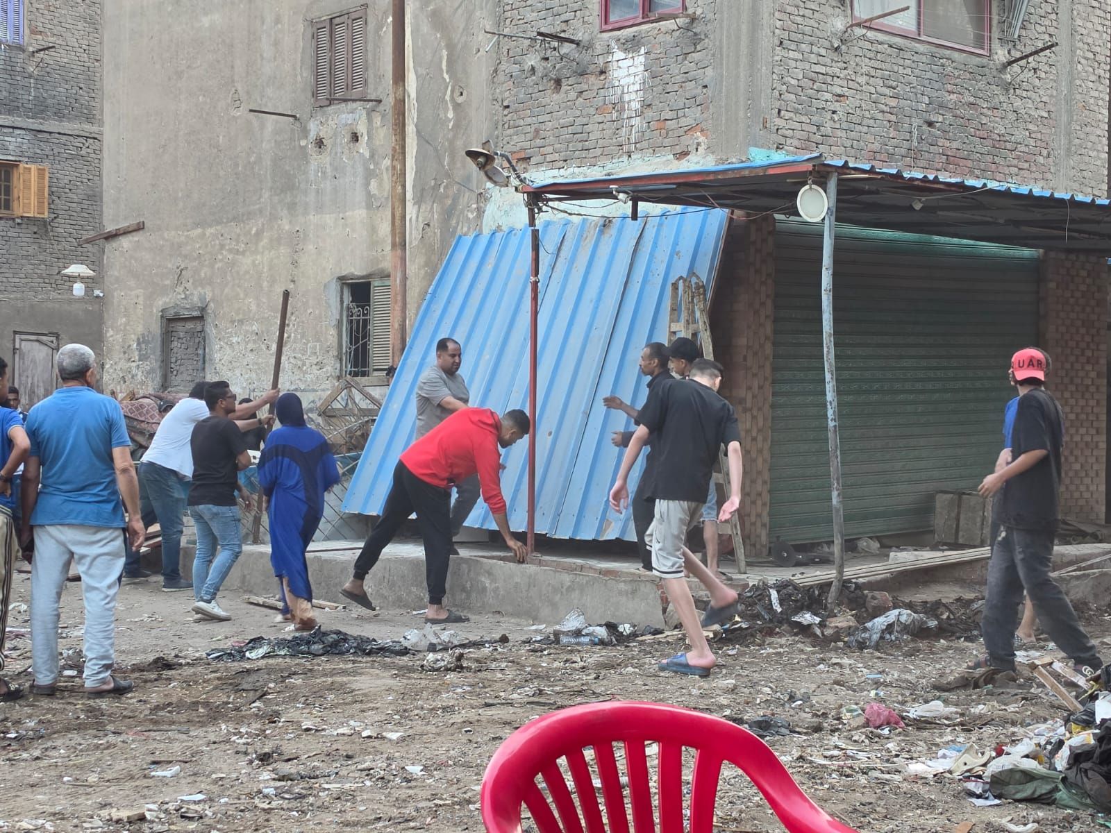 محافظة الجيزة تفض 4 أسواق عشوائية فى إمبابة (3) محافظة الجيزة تفض 4 أسواق عشوائية فى إمبابة (3)