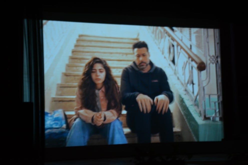 إقبال جماهيري كبير على عرض فيلم «ولنا في الخيال حب» بنادي سينما أوبرا دمنهور (1) إقبال جماهيري كبير على عرض فيلم «ولنا في الخيال حب» بنادي سينما أوبرا دمنهور (1)