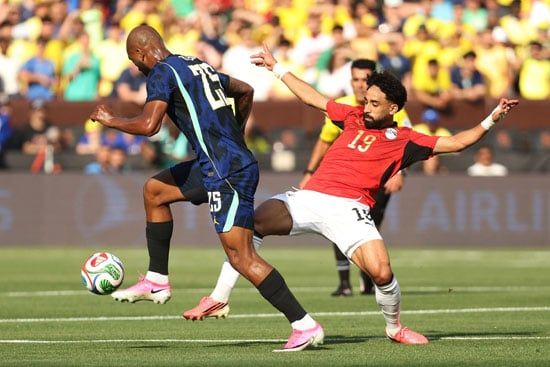 مروان خلال المباراة مروان خلال المباراة