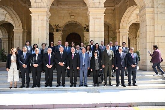 لقاء القومى لحقوق الإنسان ولجنة حقوق الانسان بمجلس الشيوخ (2) لقاء القومى لحقوق الإنسان ولجنة حقوق الانسان بمجلس الشيوخ (2)