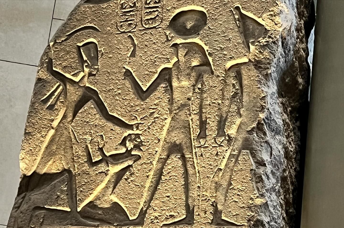 برلين بطل La Casa de Papel يكشف عن انبهاره بالأثار المصرية برلين بطل La Casa de Papel يكشف عن انبهاره بالأثار المصرية