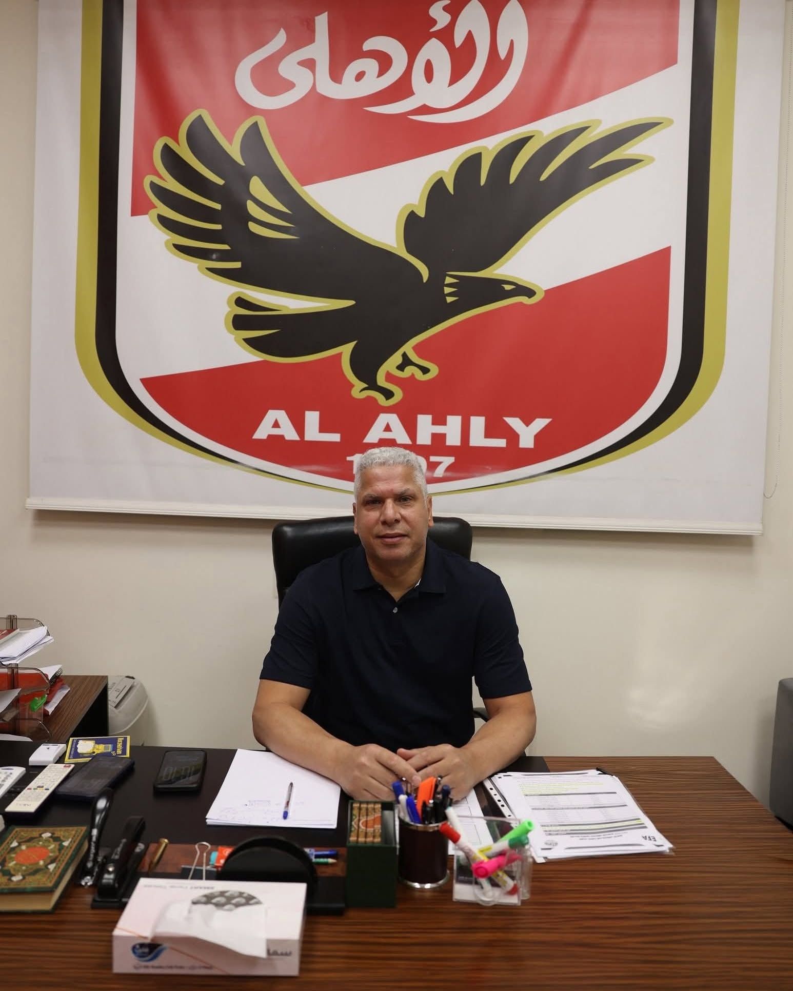 وائل جمعة داخل مقر النادى الاهلى (1) وائل جمعة داخل مقر النادى الاهلى (1)