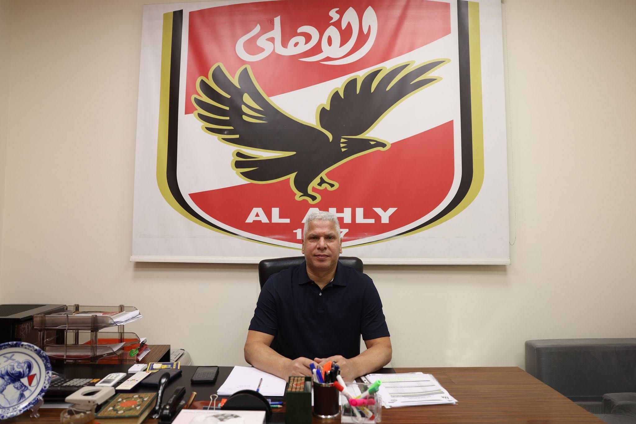 وائل جمعة داخل مقر النادى الاهلى (2) وائل جمعة داخل مقر النادى الاهلى (2)