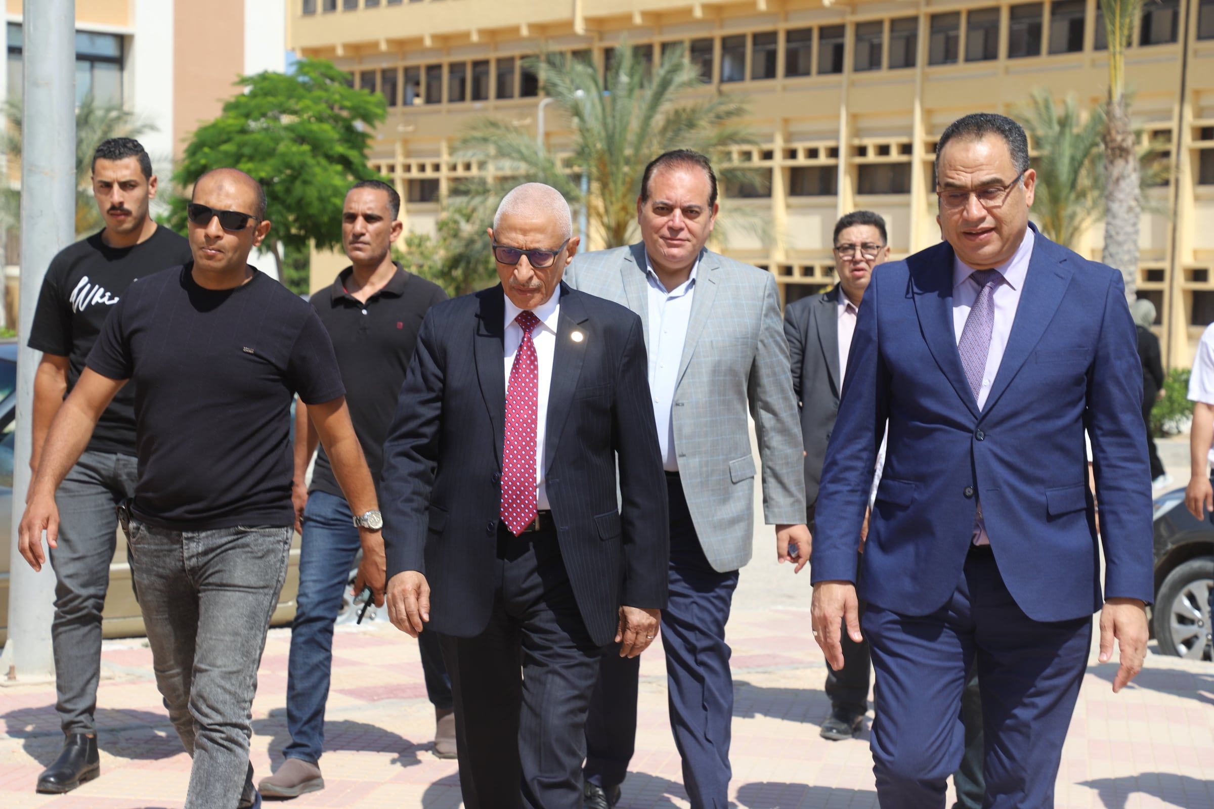 تفقد جامعة العريش تفقد جامعة العريش