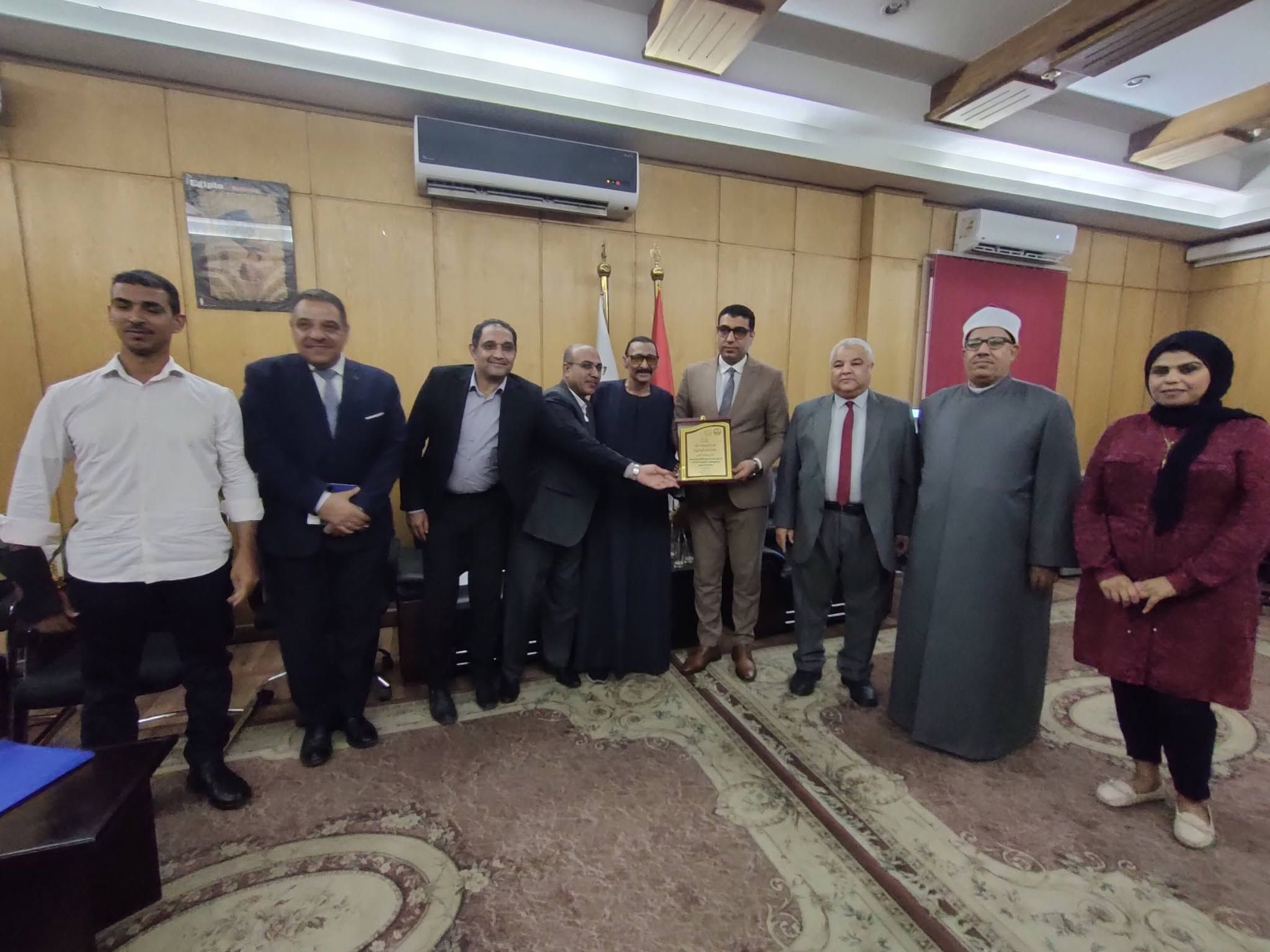 منطقة الأقصر الأزهرية تشارك في مبادرة التوعية بالمهن غير التقليدية منطقة الأقصر الأزهرية تشارك في مبادرة التوعية بالمهن غير التقليدية