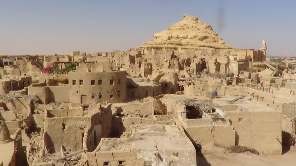 احياء قلعة شالي في سيوة بعد ترميمها احياء قلعة شالي في سيوة بعد ترميمها