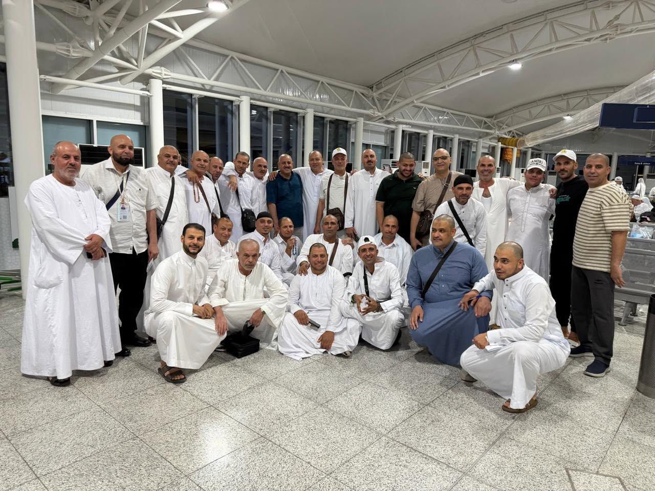 الدفعة الاولى من حجاج بيت الله الدفعة الاولى من حجاج بيت الله