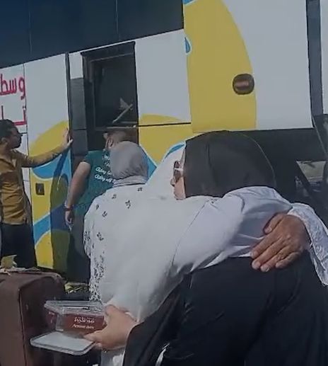فرحة بعودة الحجاج بكفر الشيخ فرحة بعودة الحجاج بكفر الشيخ