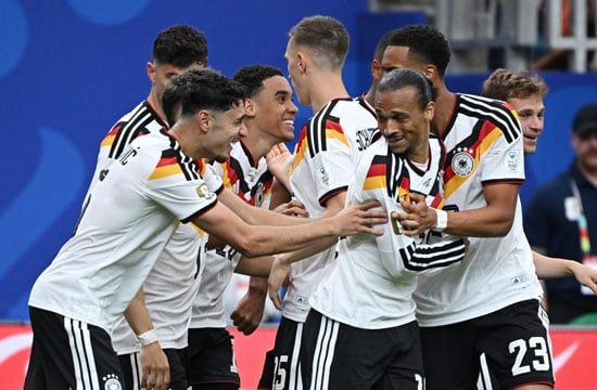احتفالات ألمانيا بالهدف احتفالات ألمانيا بالهدف