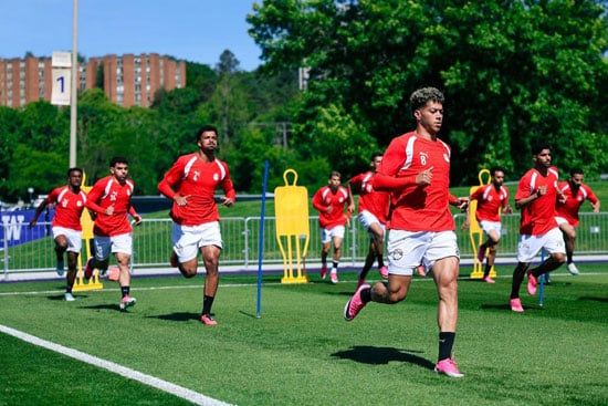 إمام عاشور وحسام عبد المجيد ولقطاطت من تدريبات المنتخب إمام عاشور وحسام عبد المجيد ولقطاطت من تدريبات المنتخب