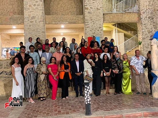 صورة-جماعية-للمشاركين-فى-المهرجان صورة-جماعية-للمشاركين-فى-المهرجان