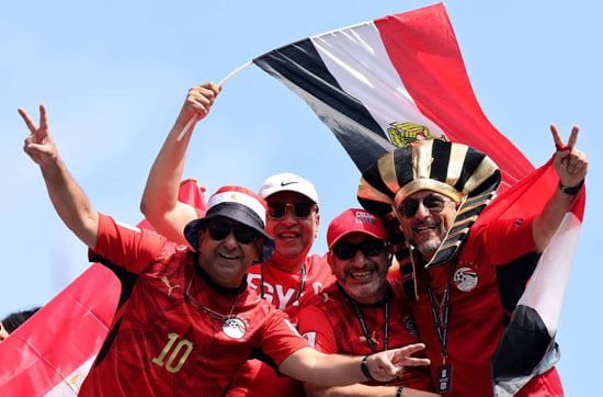 الجمهور المصرى فى ملعب المباراة الجمهور المصرى فى ملعب المباراة