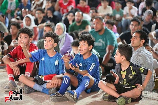حضور جماهيرى حضور جماهيرى