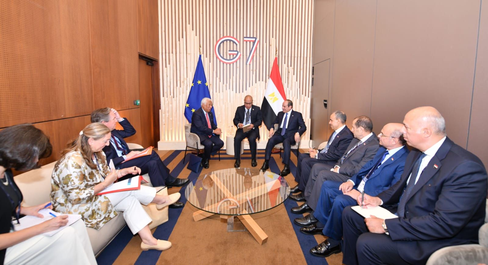 رئيسة المفوضية الأوروبية تشيد بجهود مصر فى مكافحة الإرهاب رئيسة المفوضية الأوروبية تشيد بجهود مصر فى مكافحة الإرهاب
