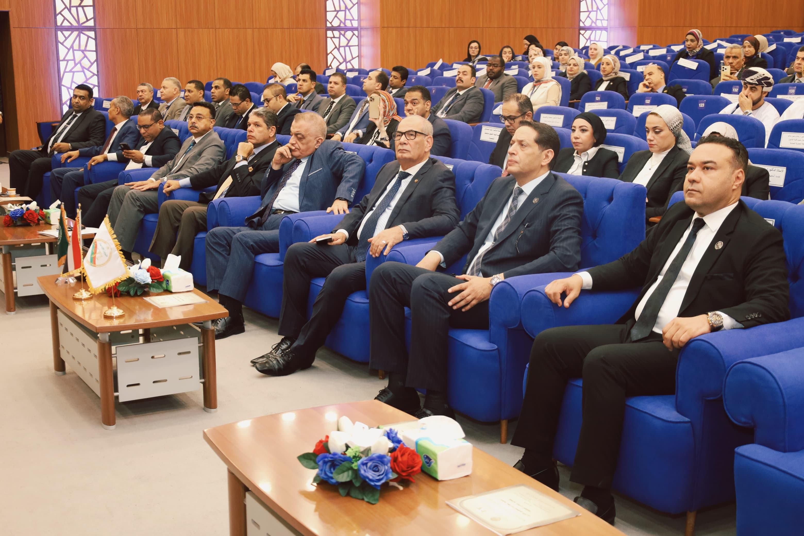 الملتقى العربي الأول للعدالة الإدارية والنزاهة (4) الملتقى العربي الأول للعدالة الإدارية والنزاهة (4)