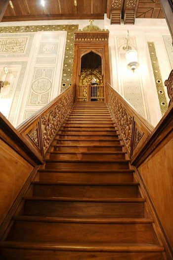 المنبر المنبر