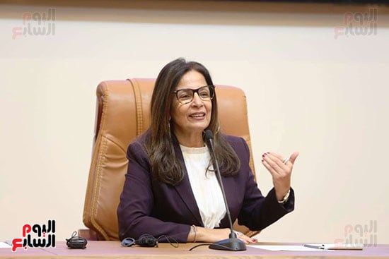 الدكتورة جيهان زكي وزيرة الثقافة (3) الدكتورة جيهان زكي وزيرة الثقافة (3)