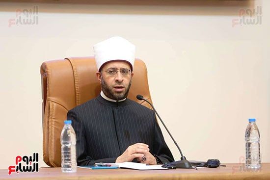 الدكتور اسامةا لازهري وزير الاوقاف (1) الدكتور اسامةا لازهري وزير الاوقاف (1)