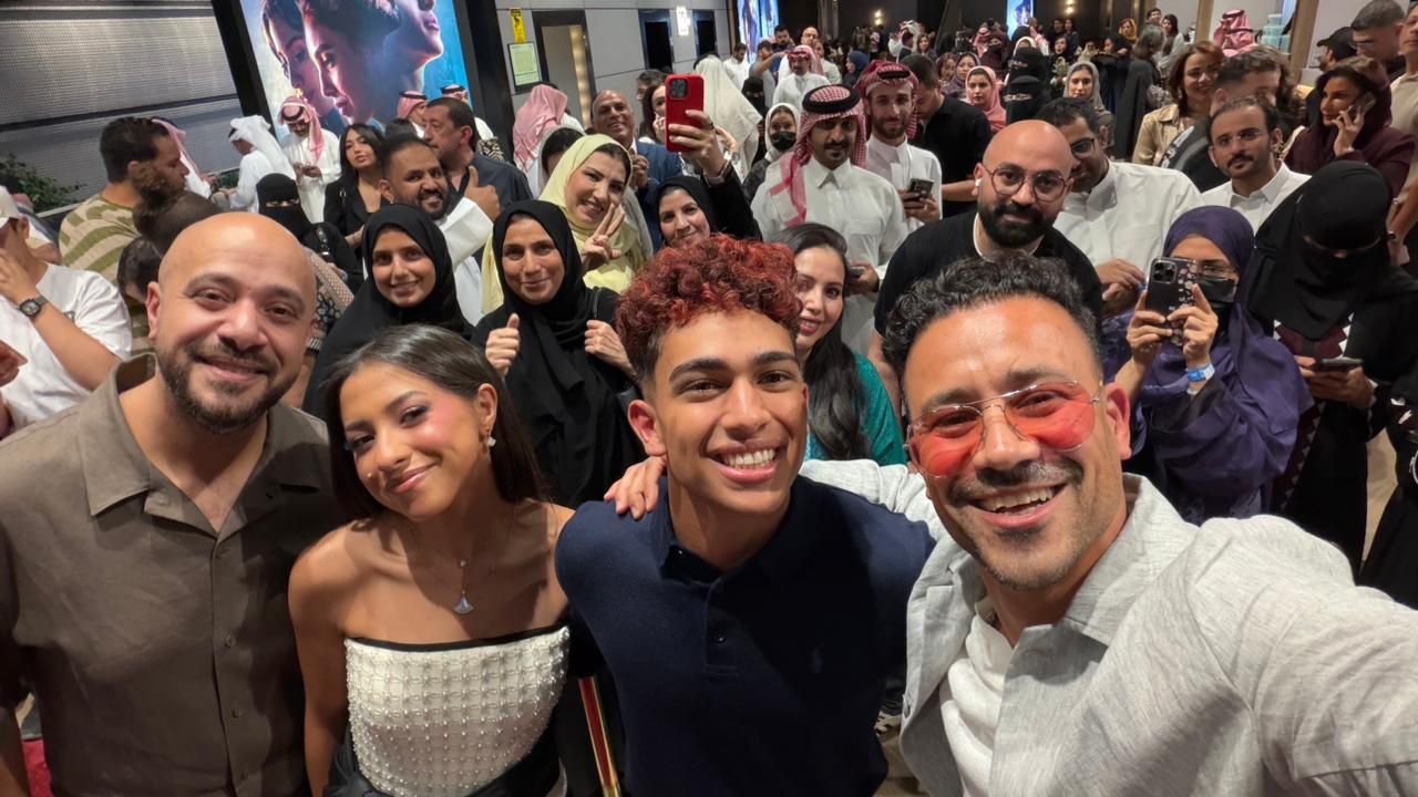 احمد داود وحمزة دياب وجيسكا حسام الدين ومحمد صادق (2) احمد داود وحمزة دياب وجيسكا حسام الدين ومحمد صادق (2)