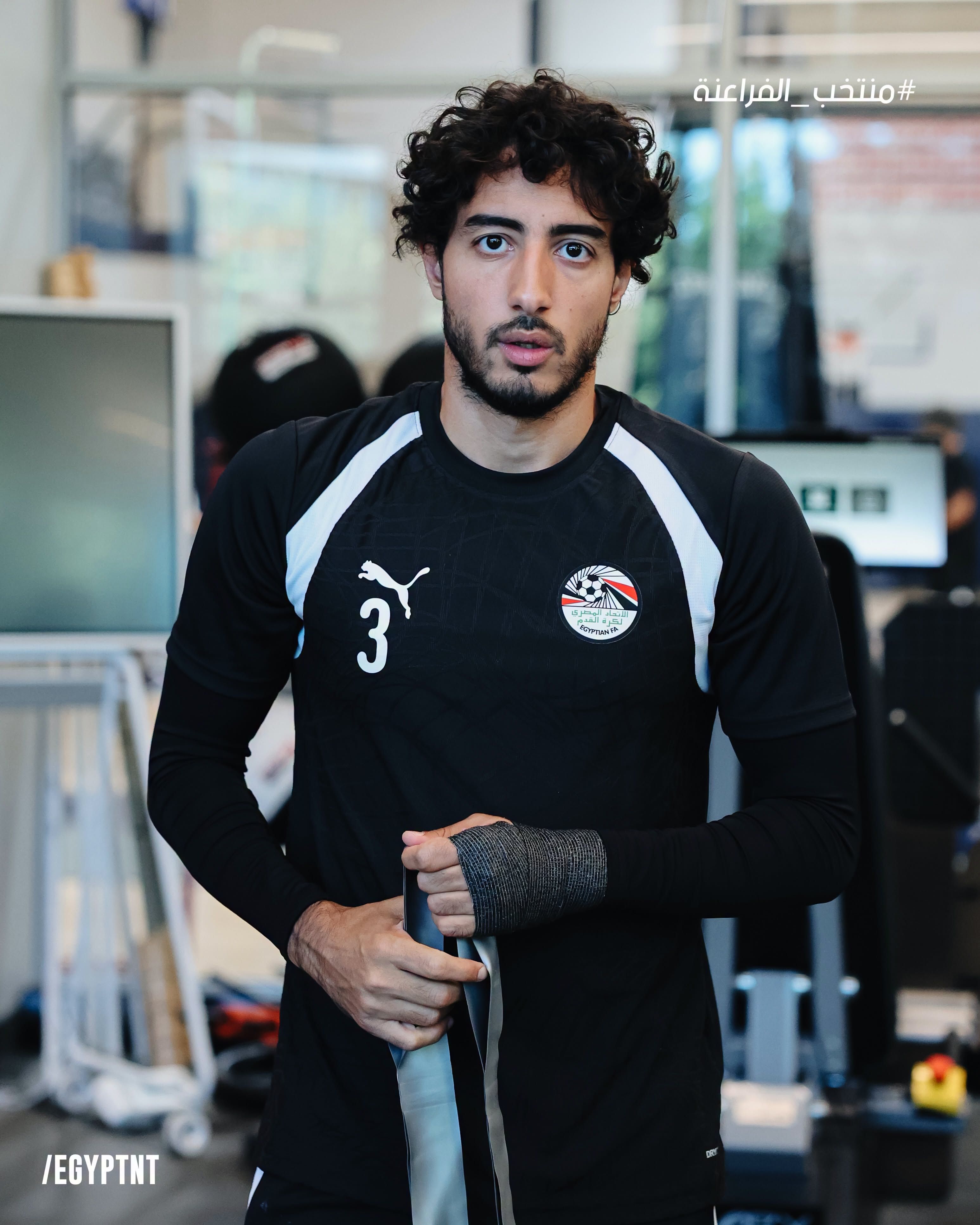 محمد هاني لاعب منتخب مصر محمد هاني لاعب منتخب مصر