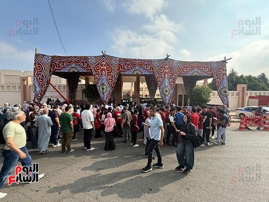 بدء امتحانات الثانوية العامة (7) بدء امتحانات الثانوية العامة (7)