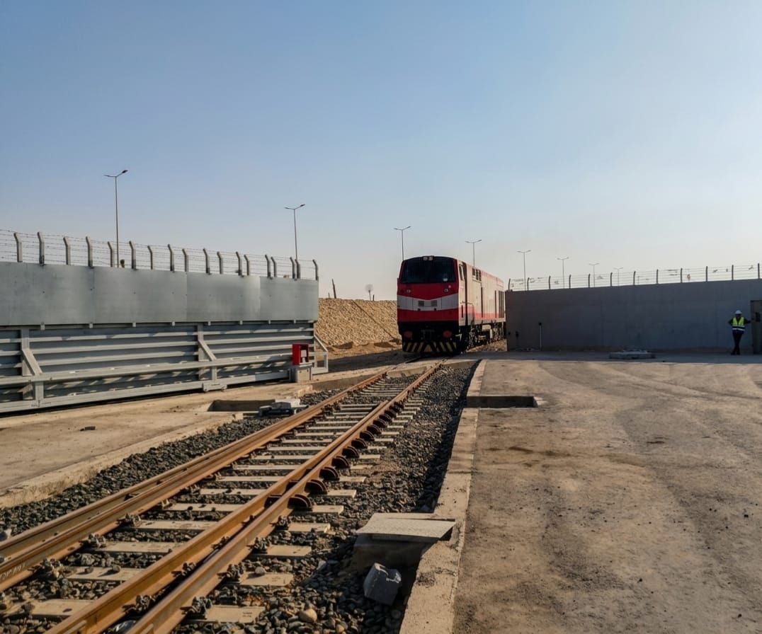 وصول قطارات البضائع