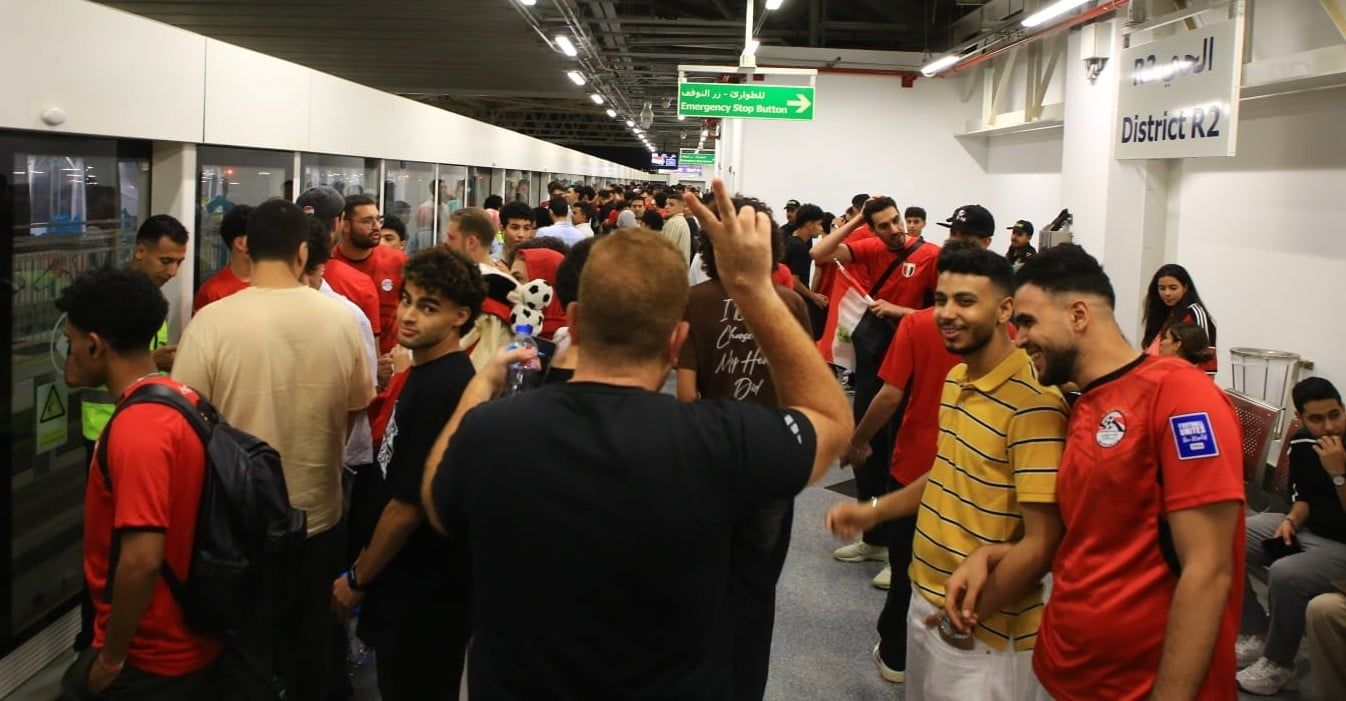 مونوريل شرق النيل وسيلة الجماهير لتشجيع مصر في العاصمة الجديدة (5)