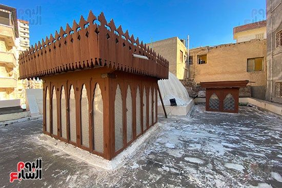 سطح الزاوية سطح الزاوية